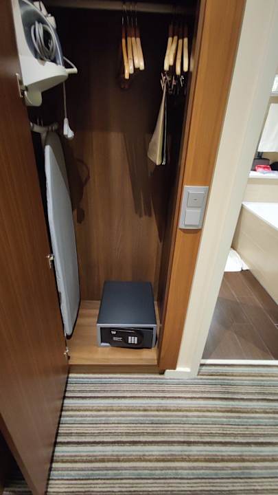 Zimmer Hilton Garden Inn Frankfurt Airport