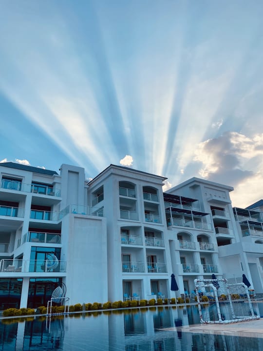 Außenansicht Pickalbatros Blu Spa Resort