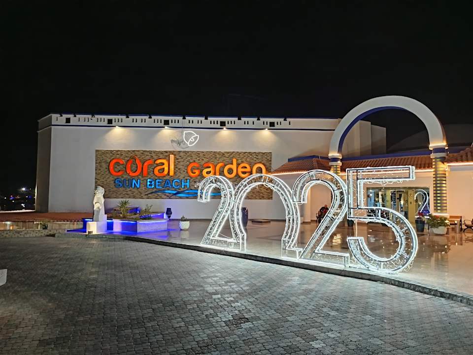 Außenansicht Coral Sun Beach