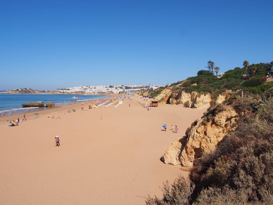 Plaza od strony klifów Monica Isabel Beach Club