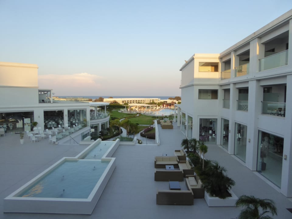 Ausblick Asterias Beach Resort