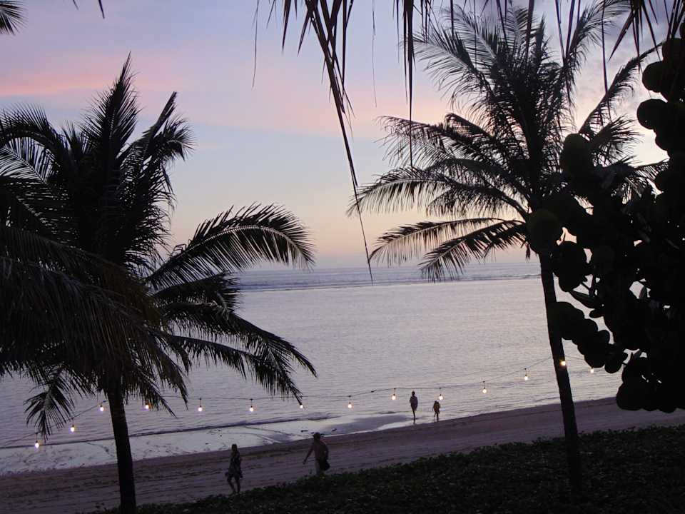 Strand Amber Lombok Beach Resort