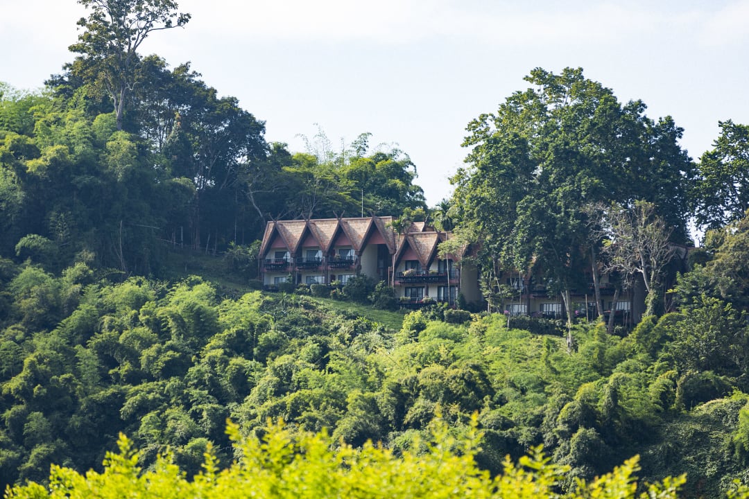 Außenansicht Anantara Golden Triangle Elephant Camp & Resort