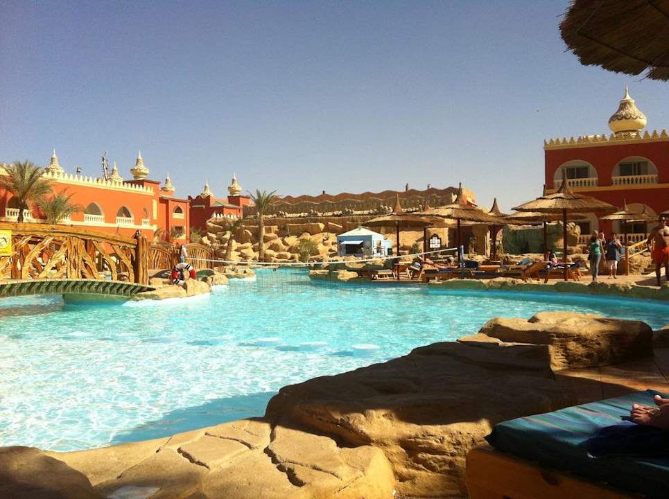 Hauptpool Pickalbatros Alf Leila Wa Leila Resort - Neverland Hurghada