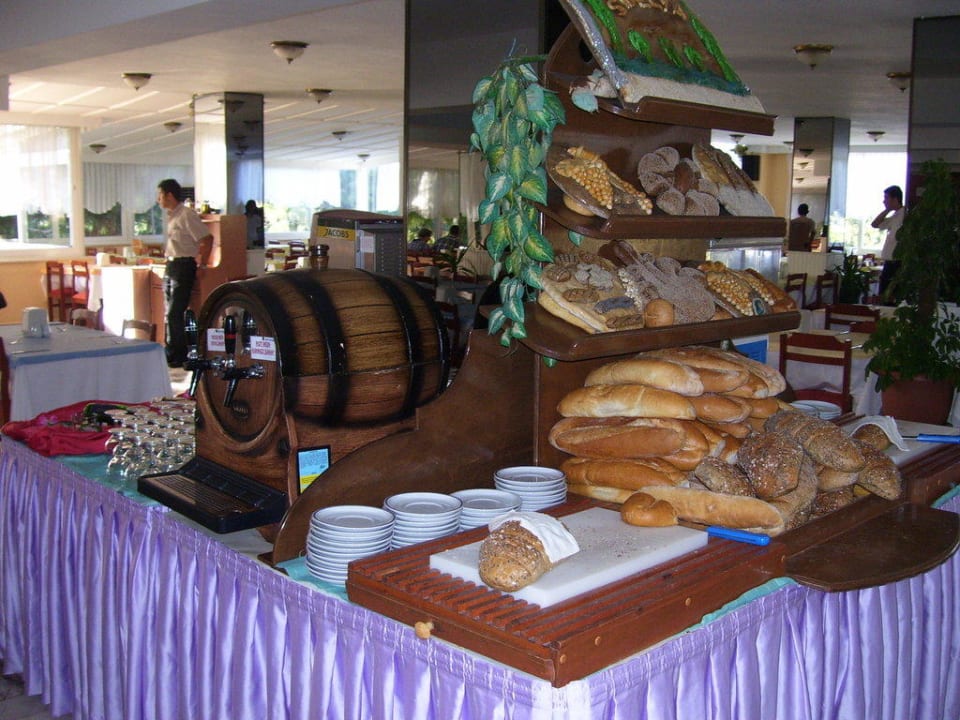 Brotbar Club Sidelya Hotel