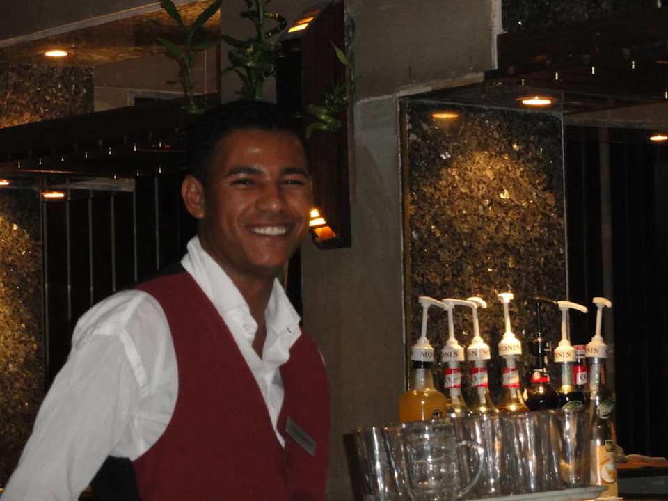 Tamraya Bar Pickalbatros Alf Leila Wa Leila Resort - Neverland Hurghada