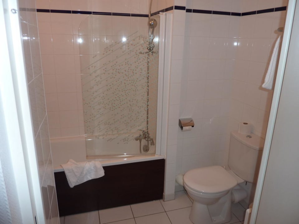 Badezimmer Appart'city Clichy Hotel