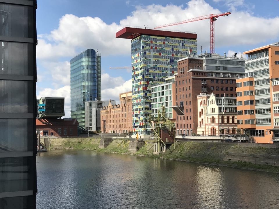 Außenansicht INNSiDE by Meliá Düsseldorf Hafen