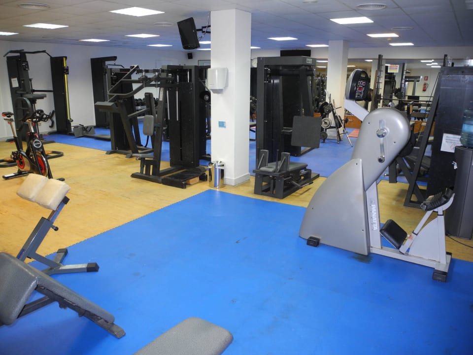 Im Fitnessraum Hipotels Barrosa Park