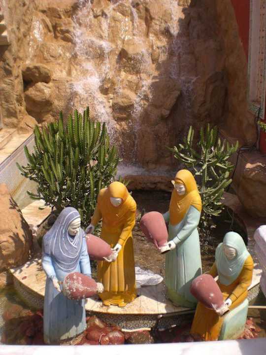 Eingang Einkaufsmeile Pickalbatros Alf Leila Wa Leila Resort - Neverland Hurghada