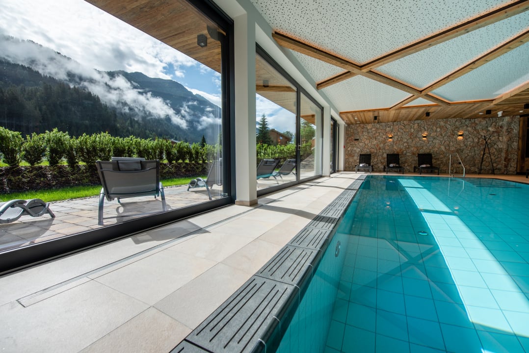 Pool Natursinn Mountainchalets