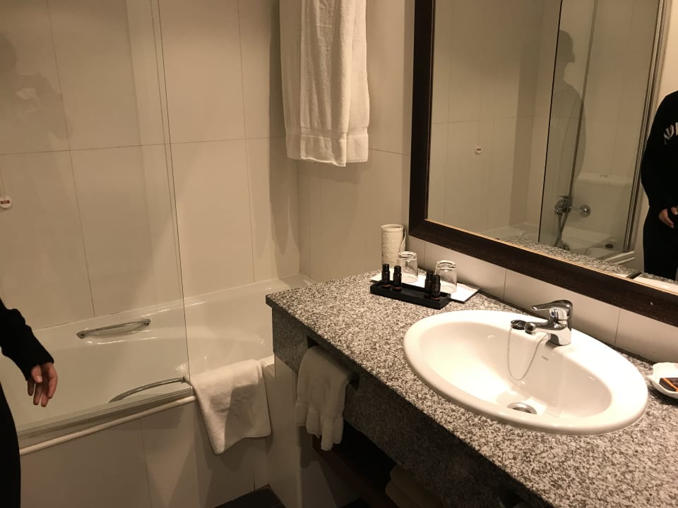 Zimmer PortoBay Falésia