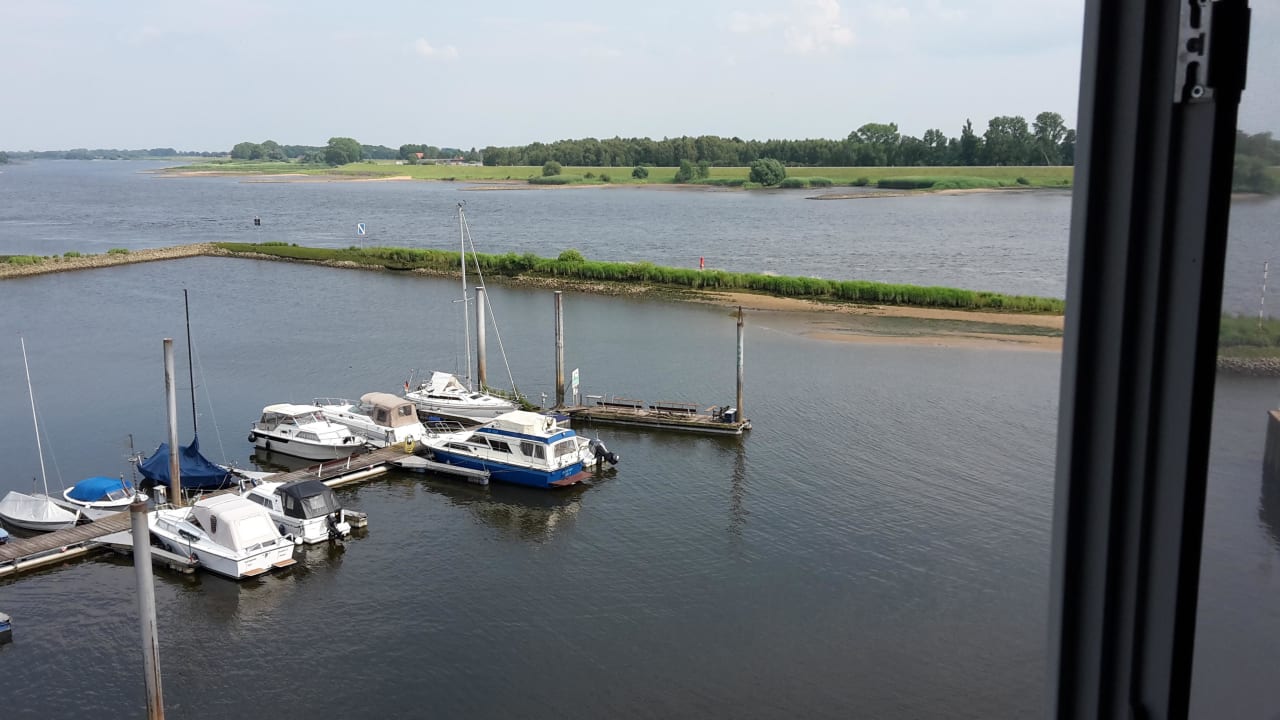 Blick aus Komfortzimmer 2. Etage Hotel Zollenspieker Fährhaus