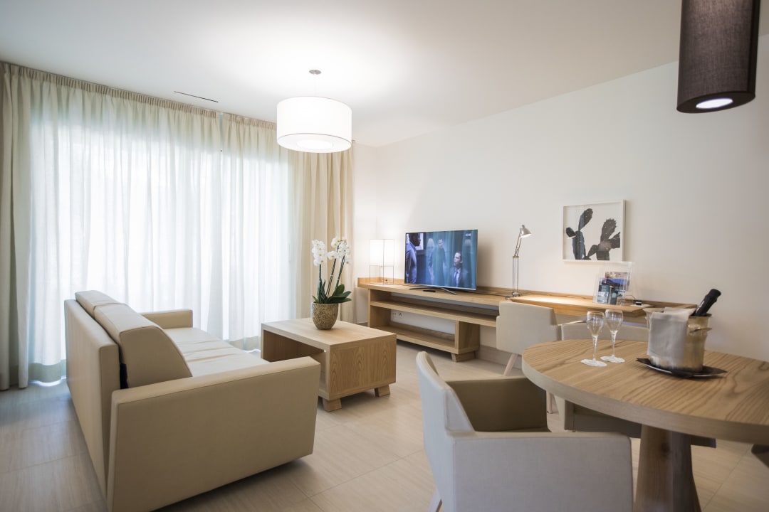 Zimmer Delta Resort Apartments