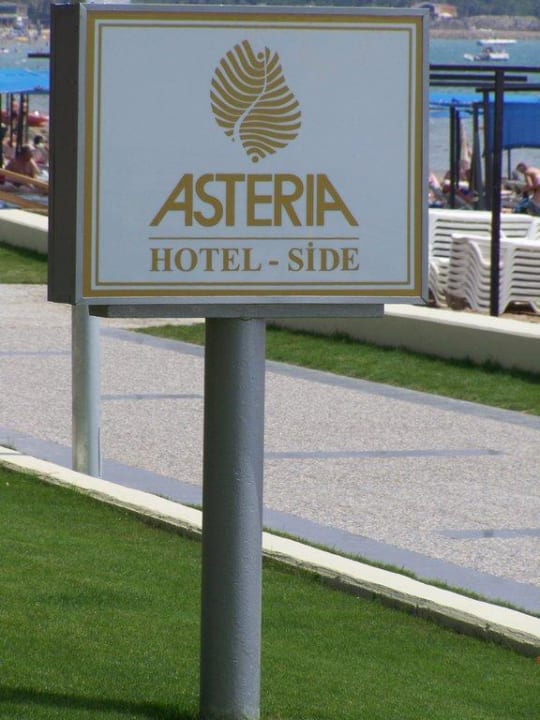 Promendae zwischen und Hotel und Strand Side Star Elegance