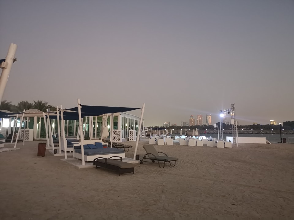 Strand Rixos The Palm Hotel & Suites