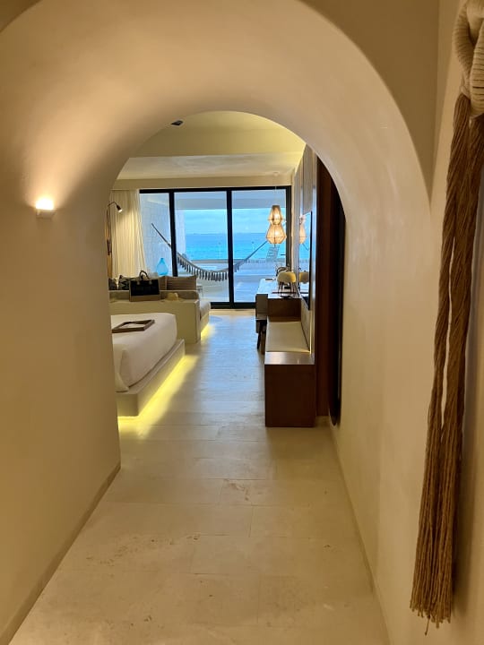 Zimmer Impression Isla Mujeres by Secrets - Adults Only