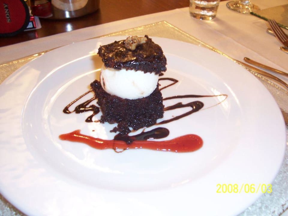 Dessert in Ala Cart Restaurant Grand Hotel Holiday Resort