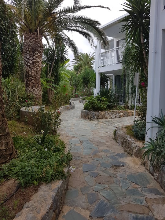 Gartenanlage Hotel Happy Days