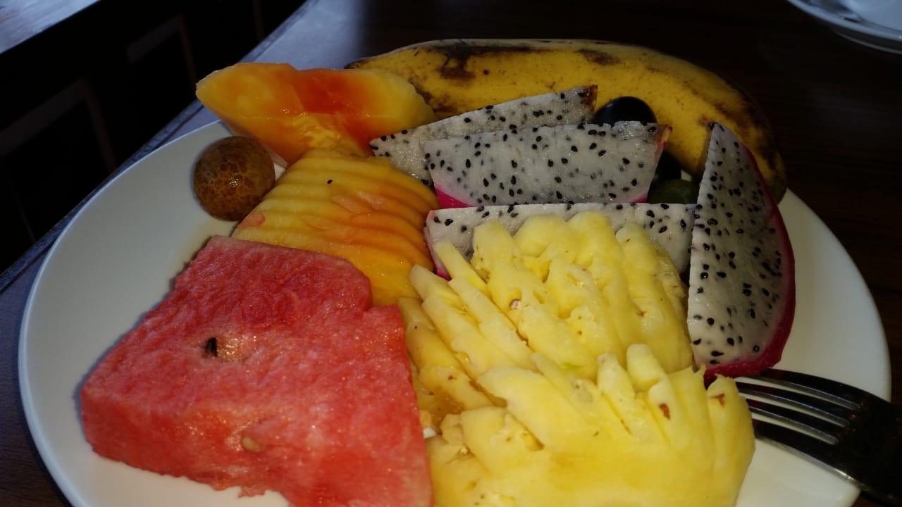 Mein obstteller zum Frühstück  Best Western Phuket Ocean Resort