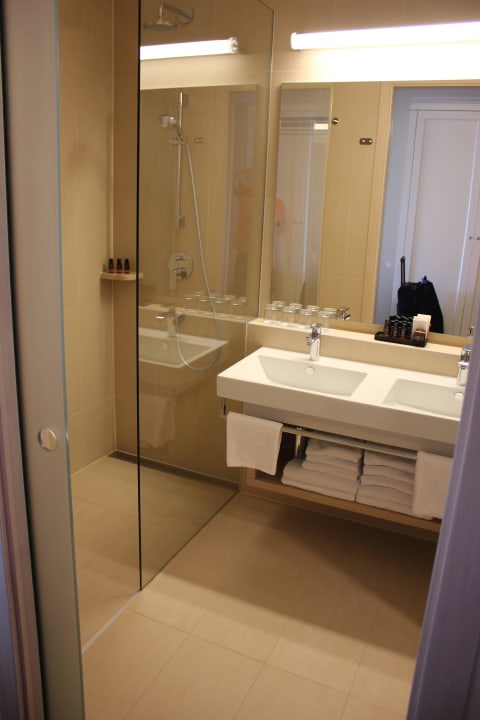 Badezimmer Isabella Island Miramare  Suites & Villas