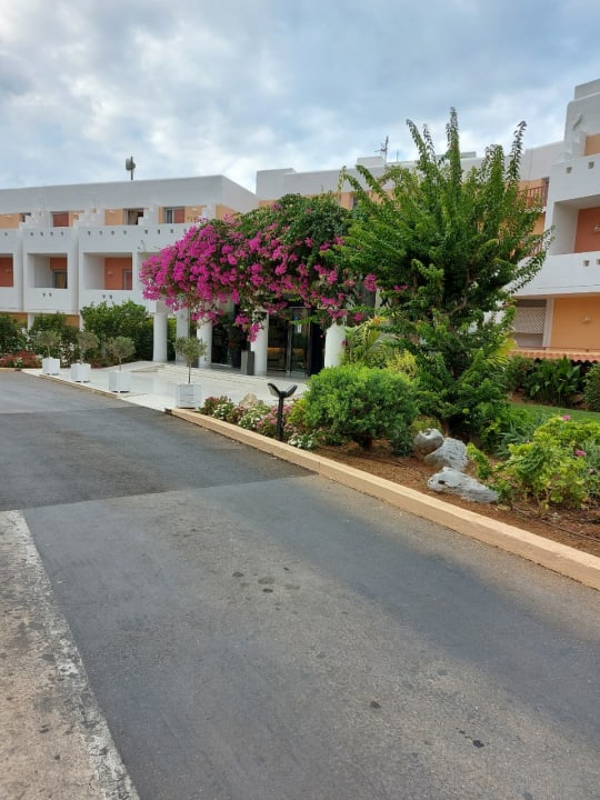 Außenansicht Anissa Beach & Village