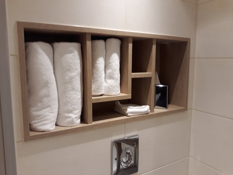 Zimmer Hampton by Hilton Berlin City West