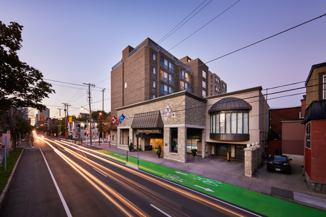 Außenansicht Best Western Plus Ottawa Downtown Suites