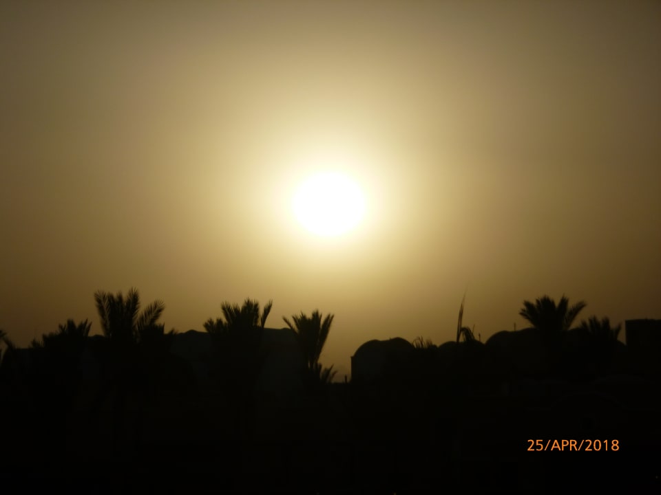 Sonnenuntergang vom Balkon Jaz Dar EL Madina