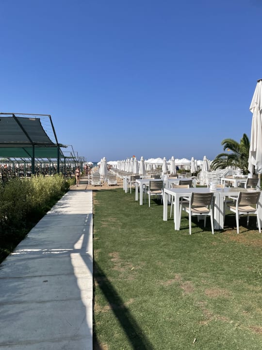 Strand Side Story Resort & Spa