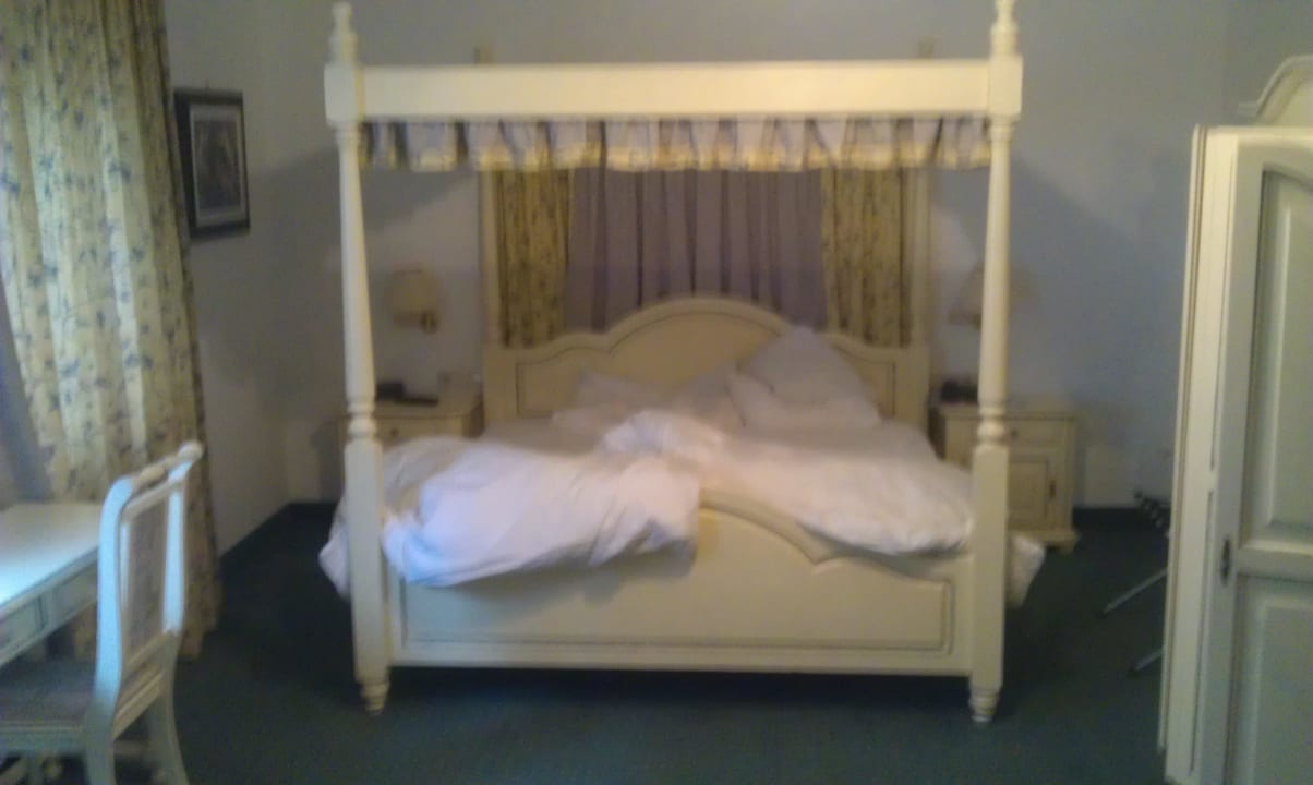 Himmelbett Flair Hotel Vier Jahreszeiten