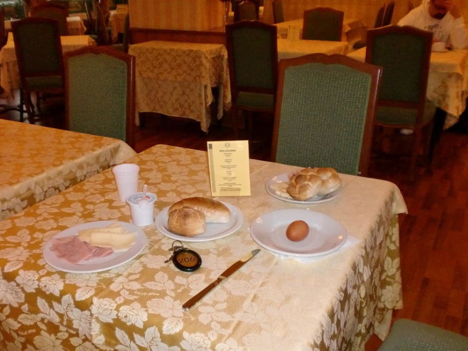 Frühstück Hotel American Palace Eur