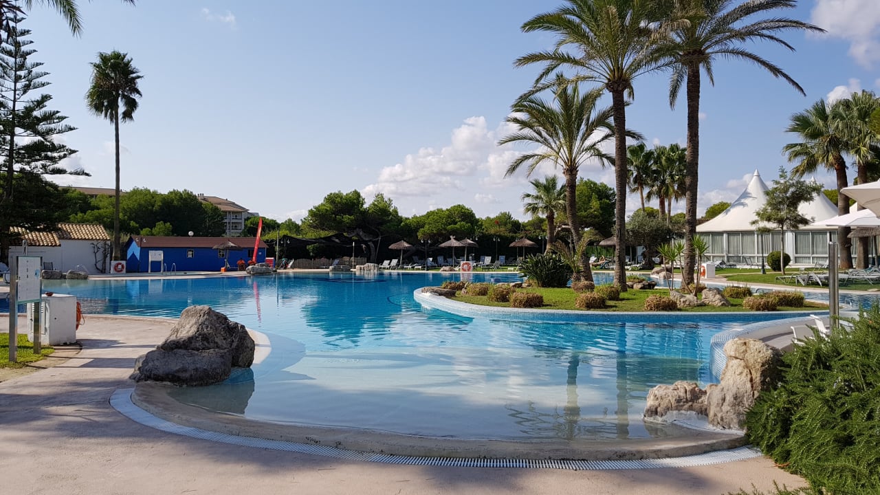 Pool Playa Esperanza Resort