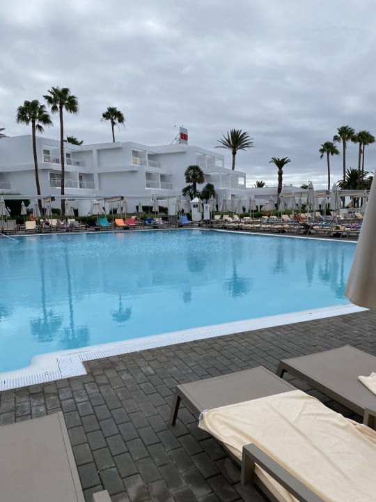 Pool Hotel Riu Paraiso Lanzarote