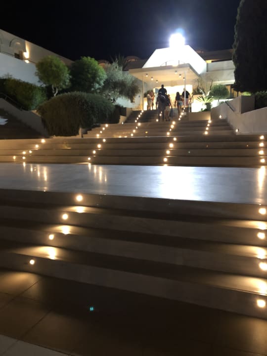 Außenansicht TUI BLUE Oceanis Beach and Spa Resort