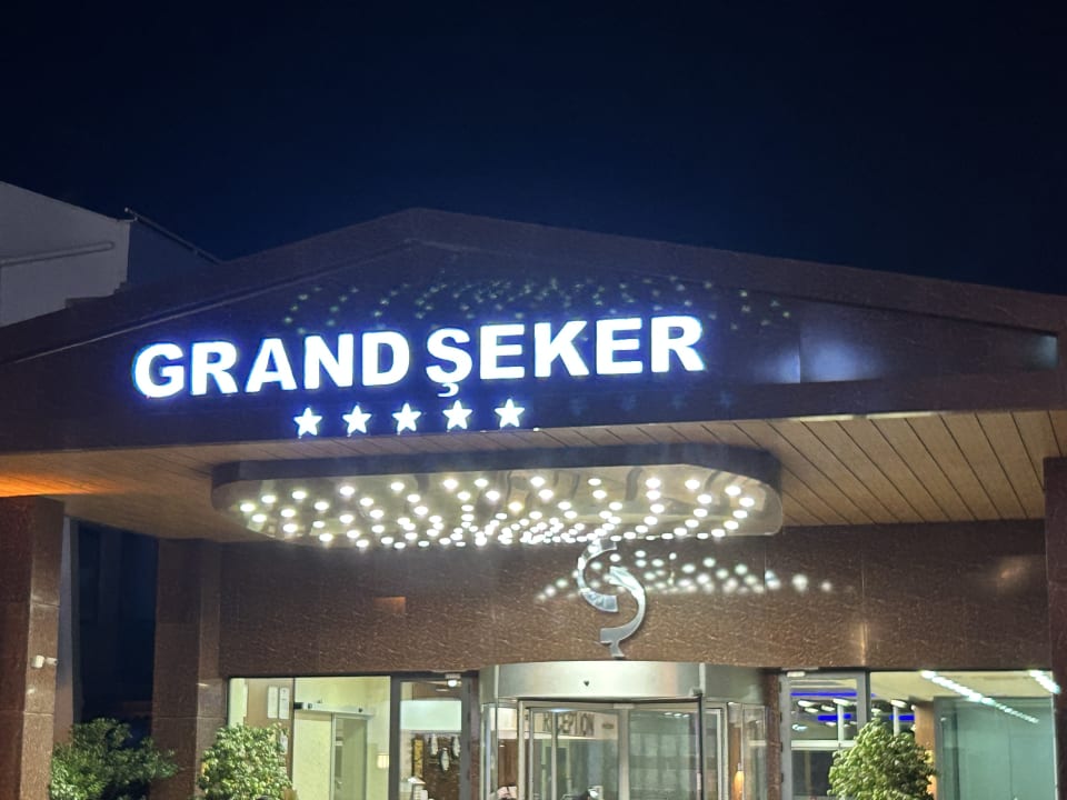 Lobby Grand Seker Hotel
