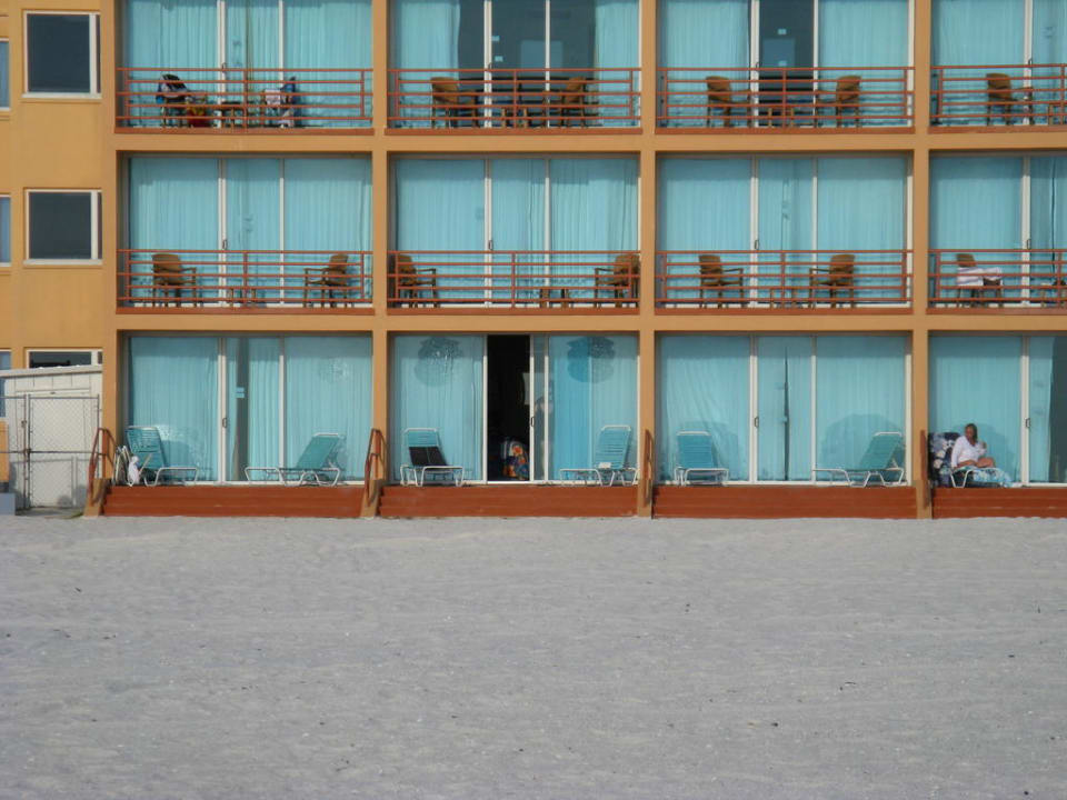 Blick auf das Hotel Hotel Dolphin Beach Resort