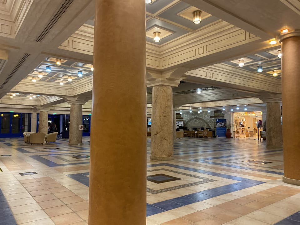 Lobby Aldemar Olympian Village