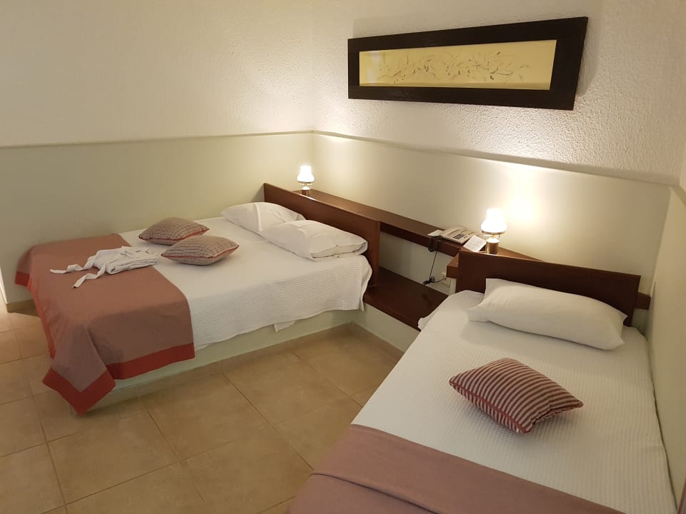 Zimmer Apollonia Beach Resort & Spa