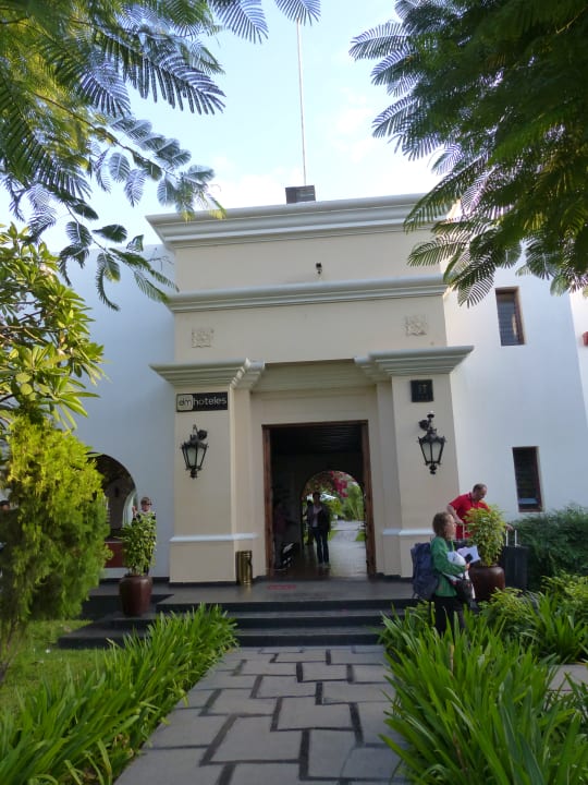 Eingang Hotel Nazca Lines