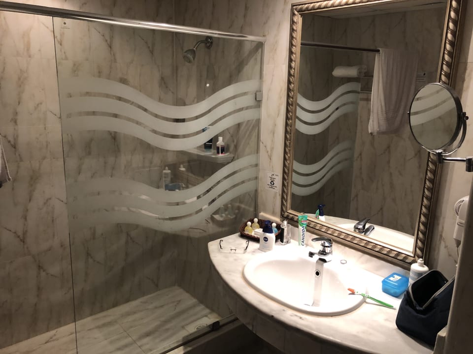 Zimmer Hotel Titanic Palace