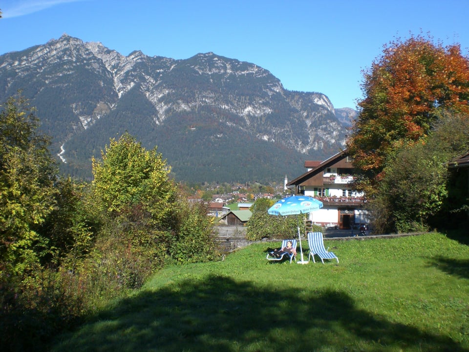 Liegewiese Hotel Hausberg