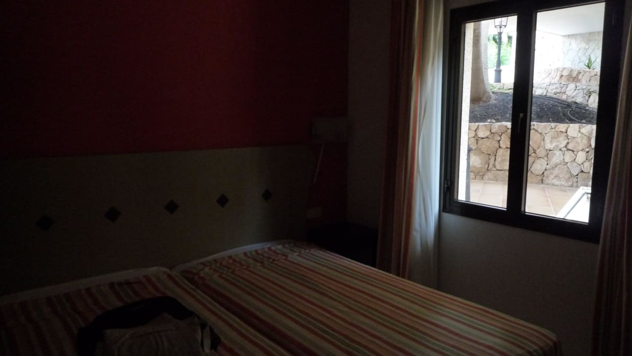 Schlafzimmer SBH Hotel Taro Beach