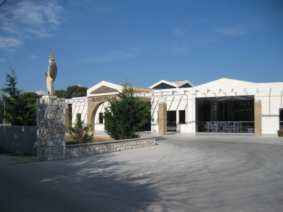 Außenansicht Sandy Villas Resort