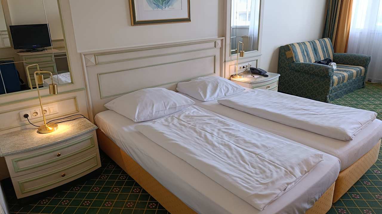 Zimmer Hotel The Monarch