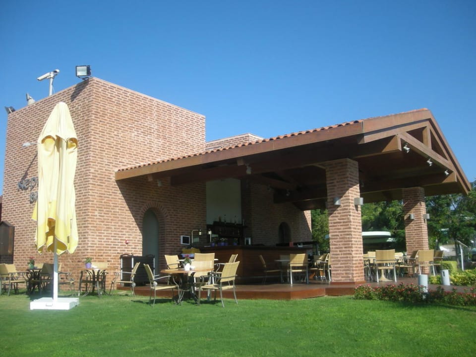 Neptun Bar Gloria Verde Resort