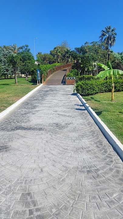 Gartenanlage Crystal Prestige Elite