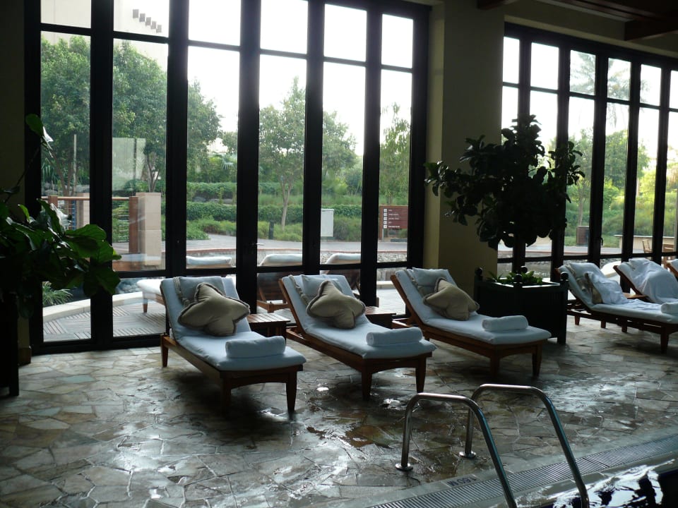 Der Indoorpool Grand Hyatt Dubai