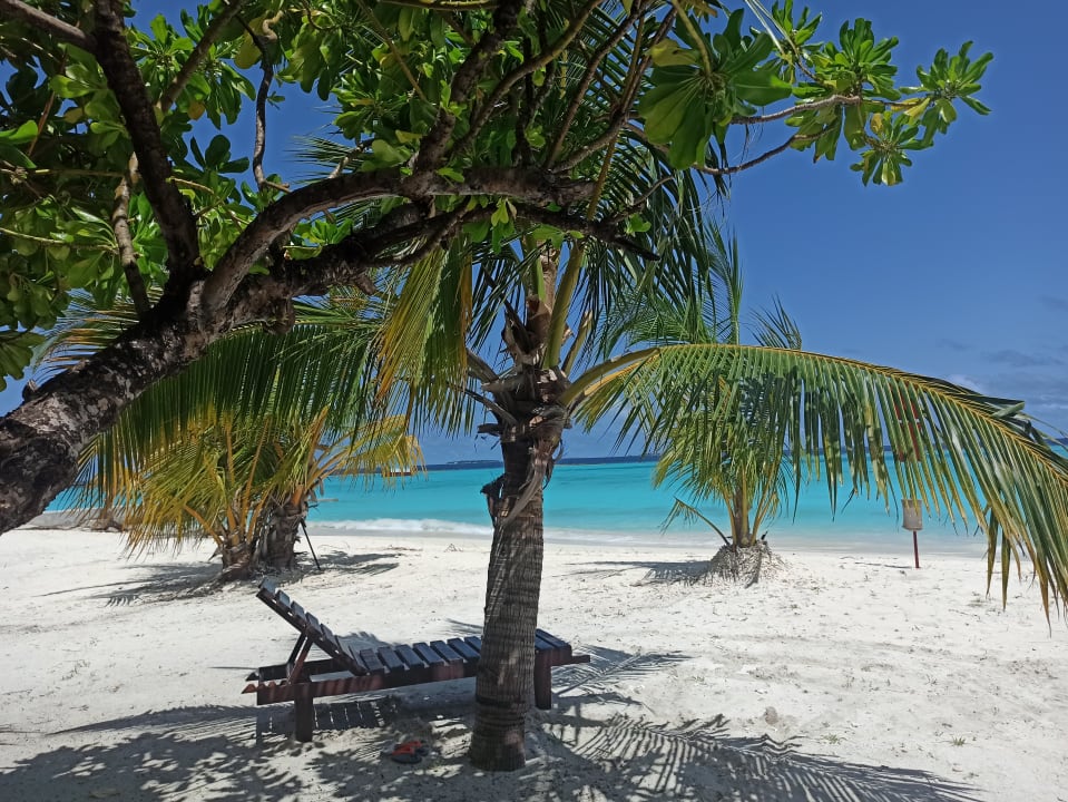 Strand Adaaran Select Meedhupparu Island Resort - Premium All Inclusive