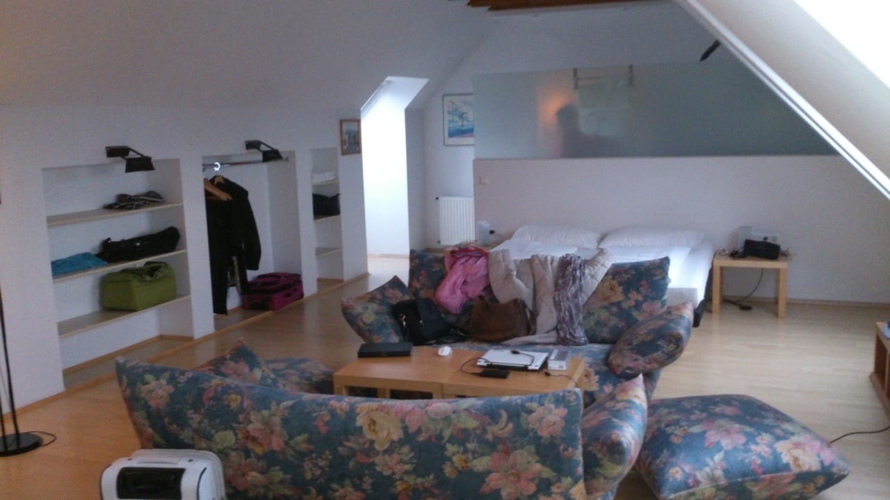 Platz ohne Ende... Binders Budget City-Mountain Hotel